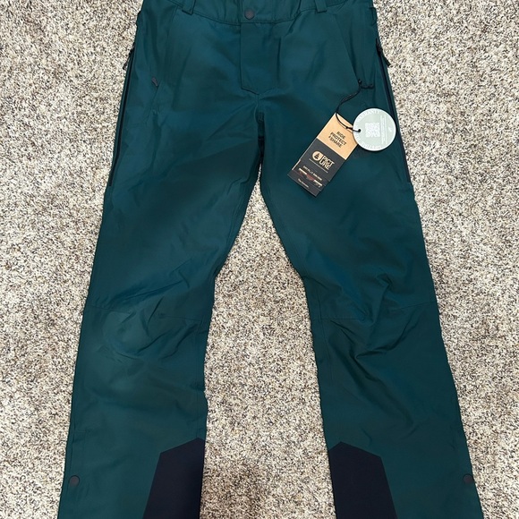 NWT life time warranty. Men's Teal Cargo Pants - Picture 1 of 9